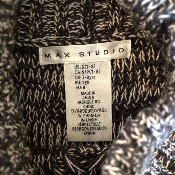 Girls Black/Cream Tweed Cape with Sleeves. And decorative trim accents. - Picture 4 of 4